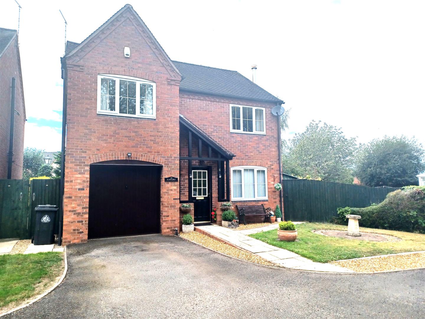 6, The Woodlands Newtown, Nr Wem, SY4 5TS For Sale